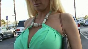 Pushy dude picks up sexy buxom and leggy blonde to get a blowjob