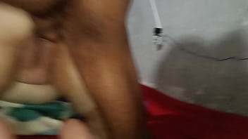 Eu fiquei toda molhada dando para esse novinho gostoso