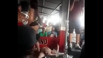 Teniendo sexo sin condon con una puta en publico