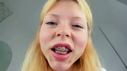 Deva spit and oral play