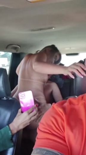 I fucked the blonde's pussy with the car moving while her ex filmed everything