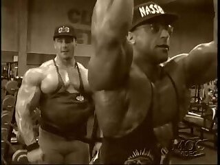 Jean-Pierre Fux and Nasser El-Sonbaty Lifting Weights And Sexy Posing
