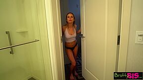 Tony Profane And Sydney Cole - Oral Creampie For My Favorite Stepsister