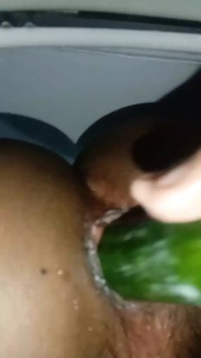 Pitting a cucumber in my hole