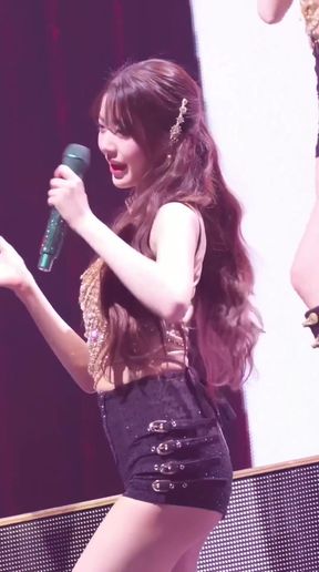 Korean k-pop girl shows off her twerking moves with a perky ass