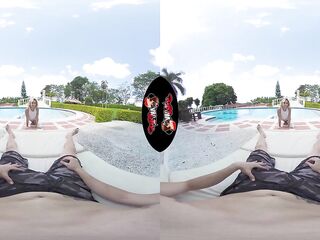 VRLatina.com - Pretty Honey Poolside Sex