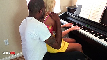 PIANO TEACHER WANTS TO FUCK AND SUCK HER BLACK STUDENT