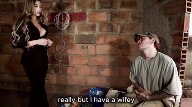 I COVER MY EMPLOYEE MASTURBATING AND INSTEAD OF FIRING HIM, I FUCK HIM HARD - AMBAR PRADA