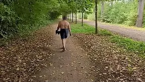 Busty EXPERIENCED LADY shows off her huge natural breasts in public