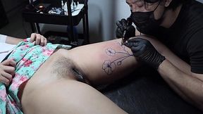Creepy tattoo artist wants to creampie his latest fucking client