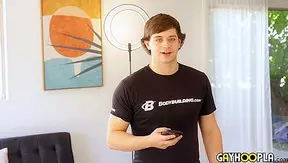 Dillon James Shows Off Thick Gains While Jerking That Hard Cock – GayHoopla