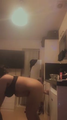 Hot mixed girl in 🥵 solo doggy position!