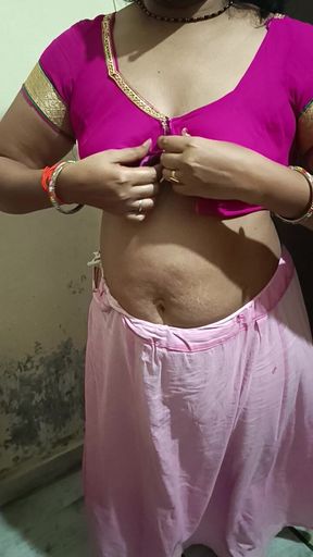 Desi Aunty Hot Figure Fucking While Husband Not Home