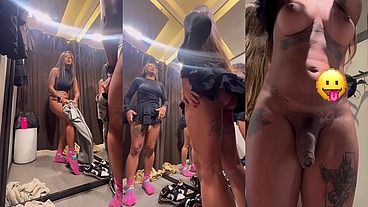 Provador de roupas me deixa excitada. Meu PAUZAO pode gozar pra vc?