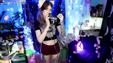 Egirl deep cleans her ears with headphones intense licking POV
