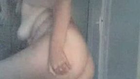 Chubby wife of my coworker exposes her mad curves on webcam