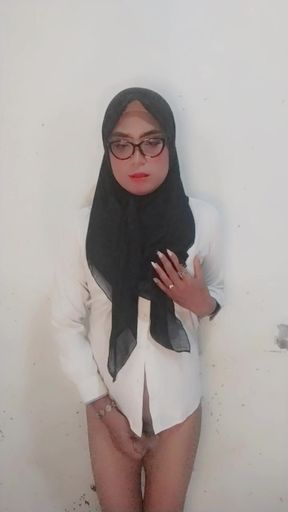 Hijab teacher want to cum in you mouth