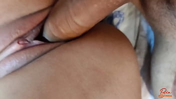 Playing on the computer my boyfriend put me to blowjob