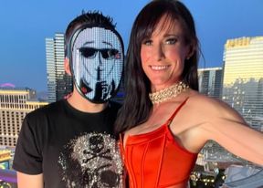 Hotwife Sofie Marie Hooks Up With MySecretLifePOV