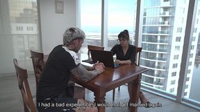 abogada hot me aconseja follarla para facilitar olvidar a mi ex