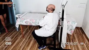 Young amateur gets fucked during fake gyno exam