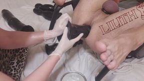 Fisting anal distruction