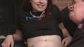 Worshiping Ellis Dee's Bellybutton (wmv)