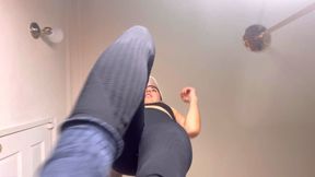 Giantess Foot Slave