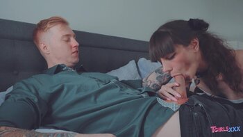 Livi Doll's Raunchy Bareback Threesome