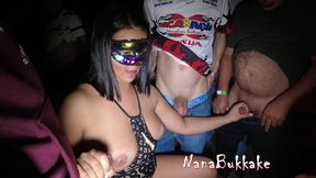 minha 3ª vez fazendo gangbang no cine porno. parte 2-3, com maridao gravando os caras me fodendo e gozando na minha boca