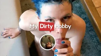 Hot German Elliyoung deepthroats big cock in homemade blowjob