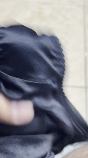 Jerking off in my mother in laws pissy black pantys   Clip 2