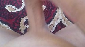 I love to masturbate