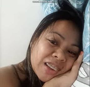 Pinay maid rebecca masturbating in Singapore part 2
