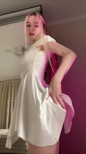 The hottest stuff is in the subscription. Bio subscribe, waiting