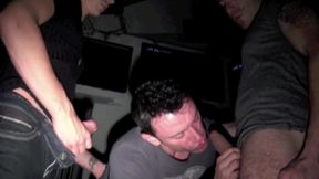 773 brian fucked 2 badaboys in backroom in paris