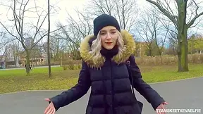 Eva Elfie And Adam Ocelot - I Gave A Fan Blowjob In Public