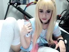 Amateur Blonde Teen Plays Solo with Toy Webcam Porn