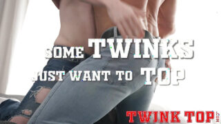 Fetish hardcore film z wytatuowanym Cole'em Blue, Dani Robles, Dolfem Dietrichem, Felixem Maze'em, Jayem Jamesem, Joelem Someonem i Tomem Bentleyem, z wielkim penisem wydymanym analnie