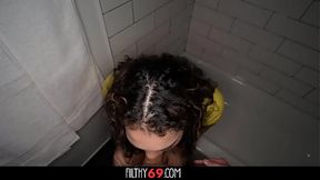 Big ass stepsister takes stepbrother's cock from behind - Gem Jewels