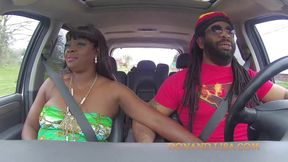 Ebony milf gives sloppy head in car