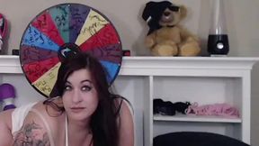 Beauty Belle Twerks and Shakes Her Naked Ass
