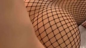 I LOVE TO WARM UP HIS DICK BEFORE HE FUCKS ME
