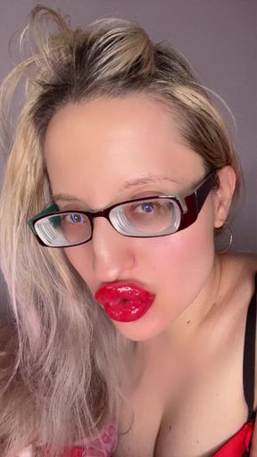 Story why I do not wear my new thick big eyeglasses.MP4