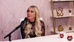 Kali Roses Unplugged: Behind the Scenes of Unique Manicures and Quirky Cam Experiences!