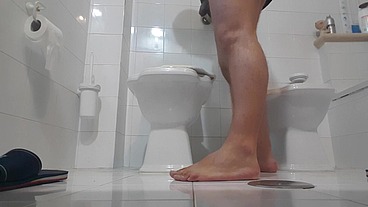 GG - Morning Dump and Feet
