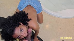 novinha naty ama dar o cu fumando