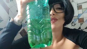chantal channel - no i can t resist! i must peeing in a plastic bottle!