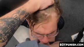Homo perp Darron Bluu's intense domination by young officer Cole Church's raw cock