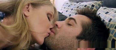 Queen of cougars Julia Ann shows this young guy how its done